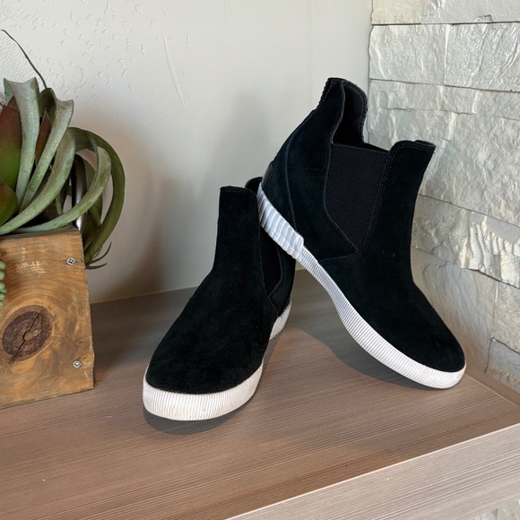 Sorel Slip-On Wedge "Out & About" Shoe - Picture 1 of 4